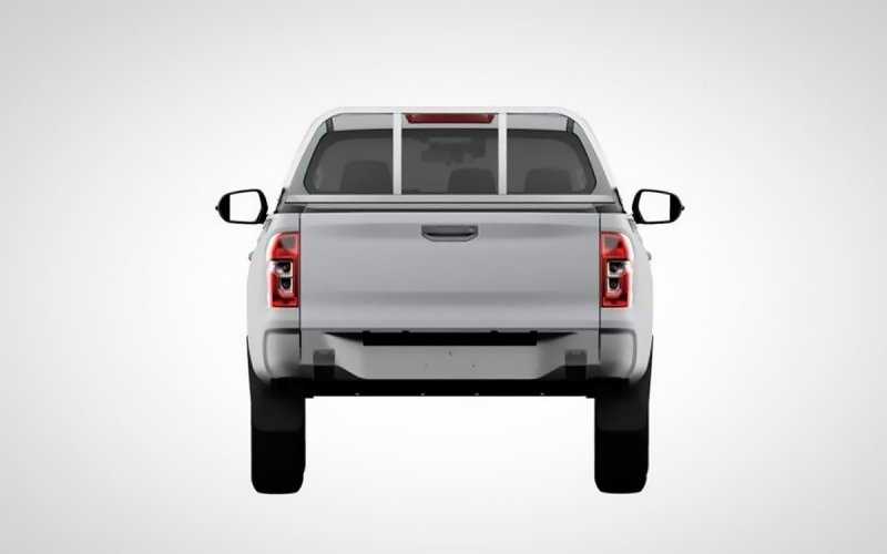 
            Peugeot запатентовал в России пикап Landtrek
        