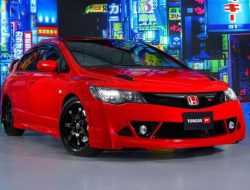 14-летний Honda Civic продают за 9,5 миллиона рублей. И вот почему