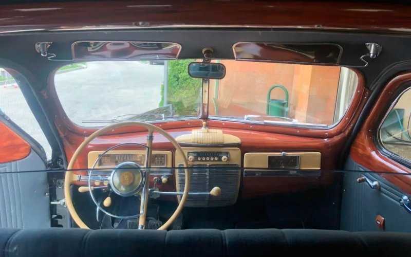 
            Редкий советский лимузин выставили на продажу за рекордные 57 млн рублей
        