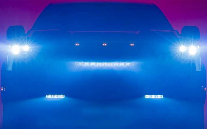 
            Toyota показала новый пикап Tundra на видео
        