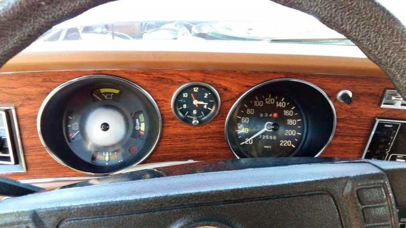 
            В Германии решили продать лимузин Брежнева за ₽10,7 млн. Фото
        