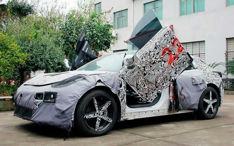 Geely разработает кроссовер с дверьми в стиле Lamborghini