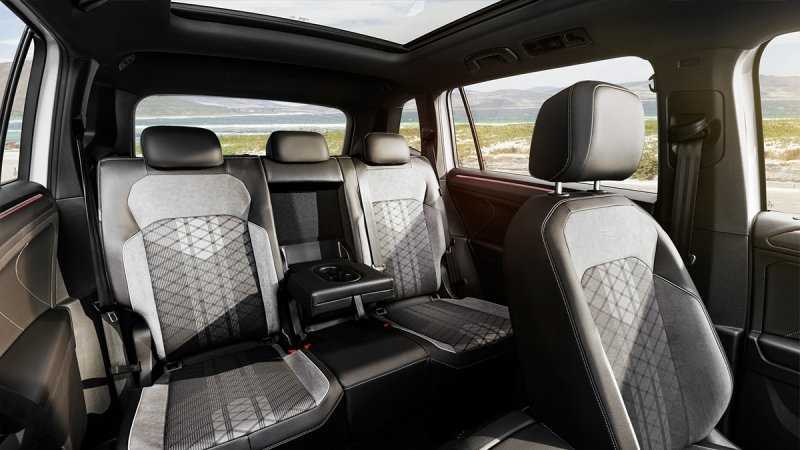 Volkswagen представил обновленный семиместный Tiguan