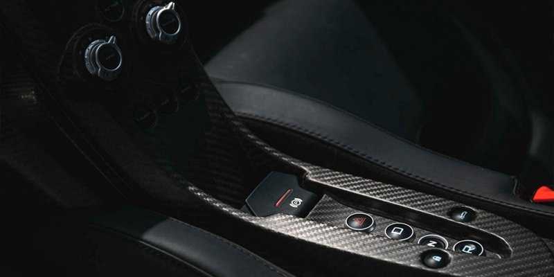 Первый экземпляр знаменитого супергибрида McLaren P1 продадут на аукционе