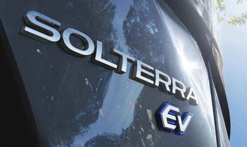 
            Показан дизайн совместного кроссовера Subaru и Toyota
        