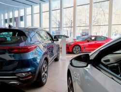 Продажи машин в России выросли почти на 300% по сравнению с апрелем 2020