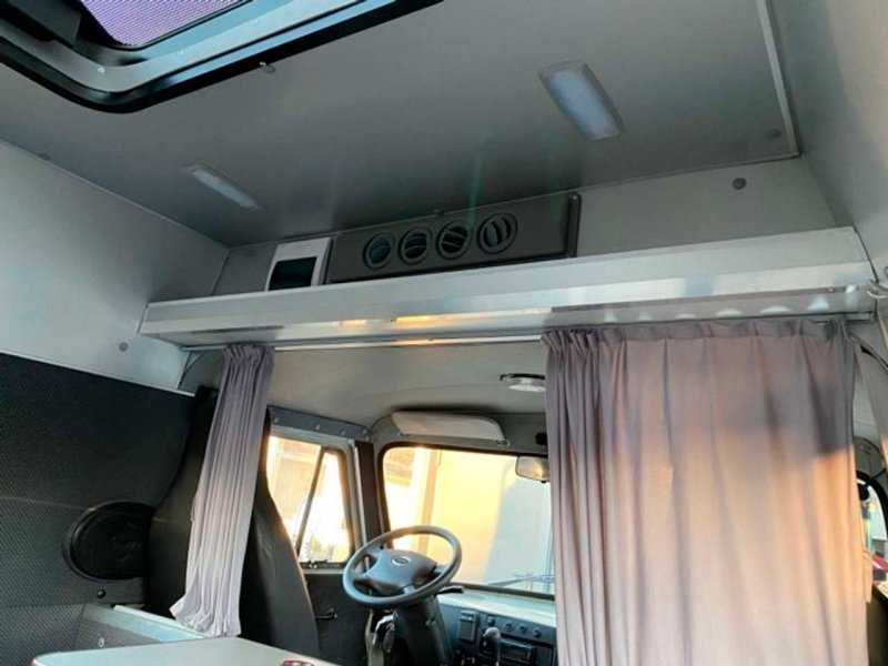 
            В Берлине выставили на продажу сверхкомфортную &laquo;Буханку&raquo; за ₽3,1 млн
        