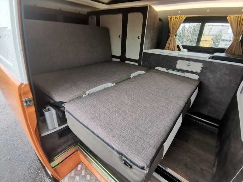 
            Дом на колесах на базе &laquo;Буханки&raquo; отправят в серийное производство
        