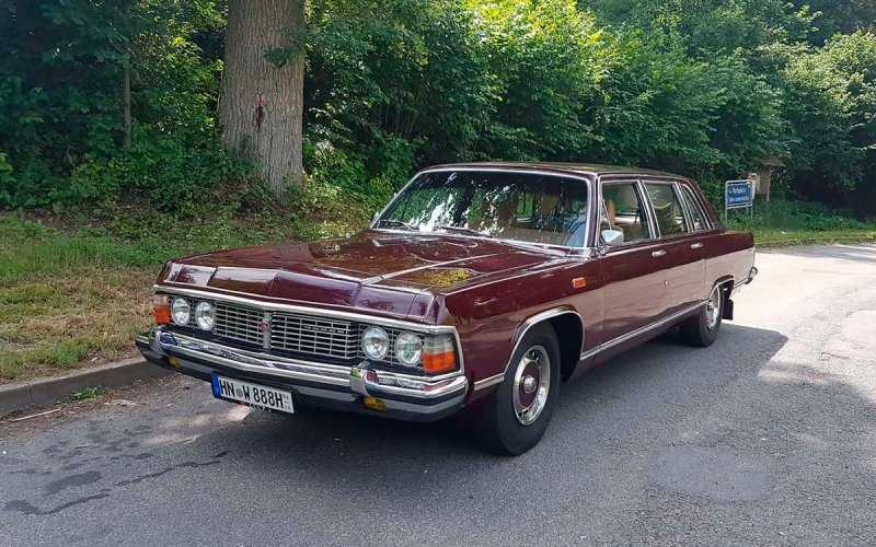 
            В Германии решили продать лимузин Брежнева за ₽10,7 млн. Фото
        