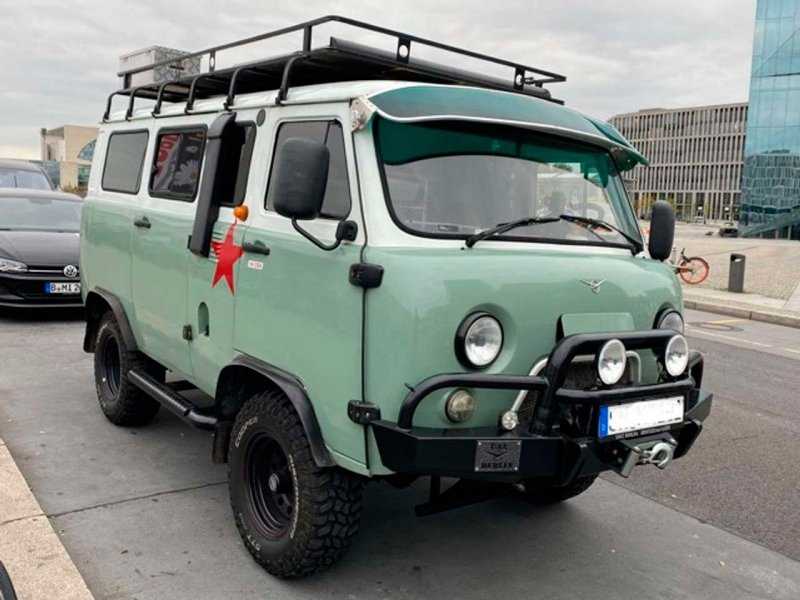 
            В Германии выставили на продажу модернизированную &laquo;Буханку&raquo; за ₽3,6 млн
        