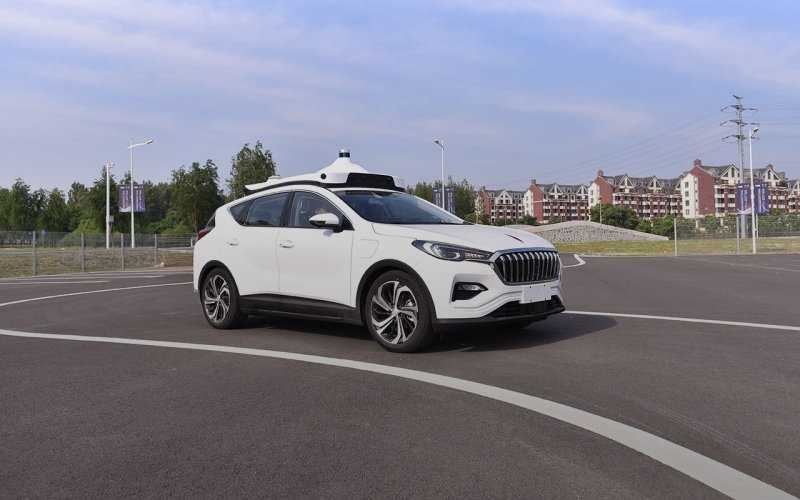 В Китае начнут работать такси-беспилотники без страхующего водителя