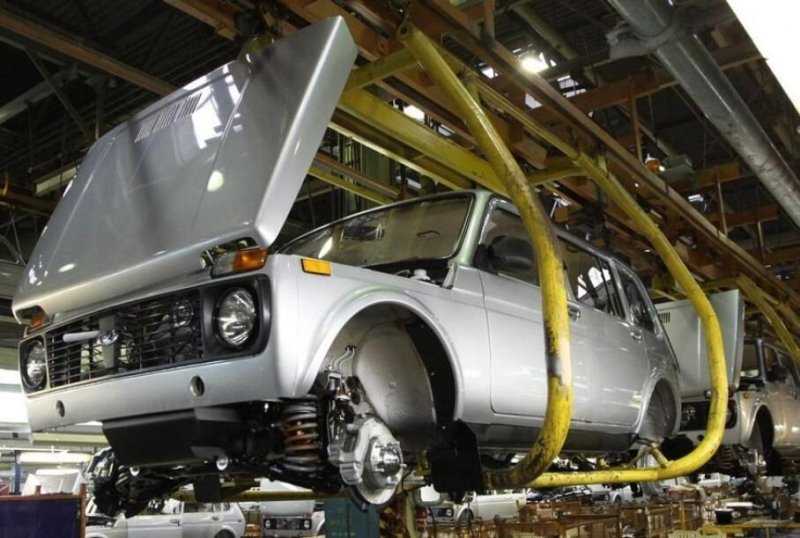 АвтоВАЗ заявил, что не считает Tesla конкурентом