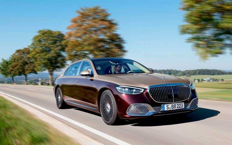 
            Новый Mercedes-Maybach S-Class получил мотор V12
        