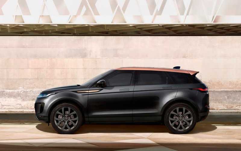 
            Land Rover назвал российские цены на сецверсии Evoque и Discovery Sport
        