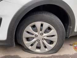 В ГИБДД показали, как стреляют по колесам нарушителя. Видео