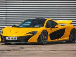 Первый экземпляр знаменитого супергибрида McLaren P1 продадут на аукционе