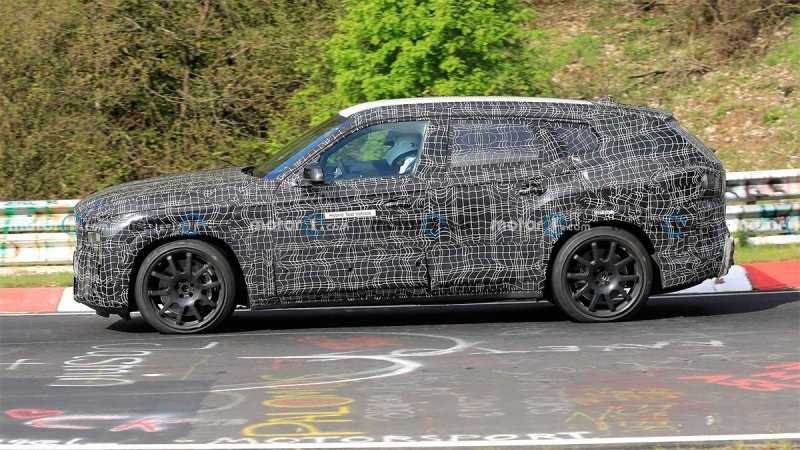 
            BMW начала скоростные тесты 750-сильного флагманского кроссовера X8 M
        