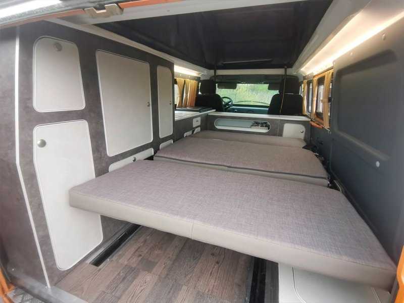 
            Дом на колесах на базе &laquo;Буханки&raquo; отправят в серийное производство
        