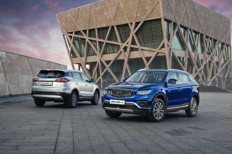 Geely Atlas Pro для России: появились новые подробности об интерьере