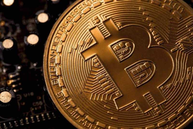 Илон Маск передумал продавать Tesla за биткоины. И вот почему