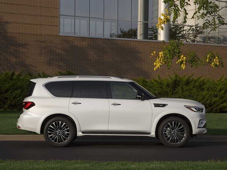 Infiniti QX80, несмотря на &laquo;огромный&raquo; мотор, оказался выгодным в содержании
