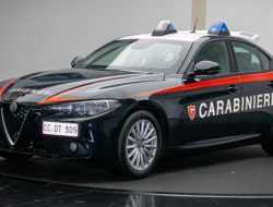 Итальянская полиция вооружилась бронированными Alfa Romeo