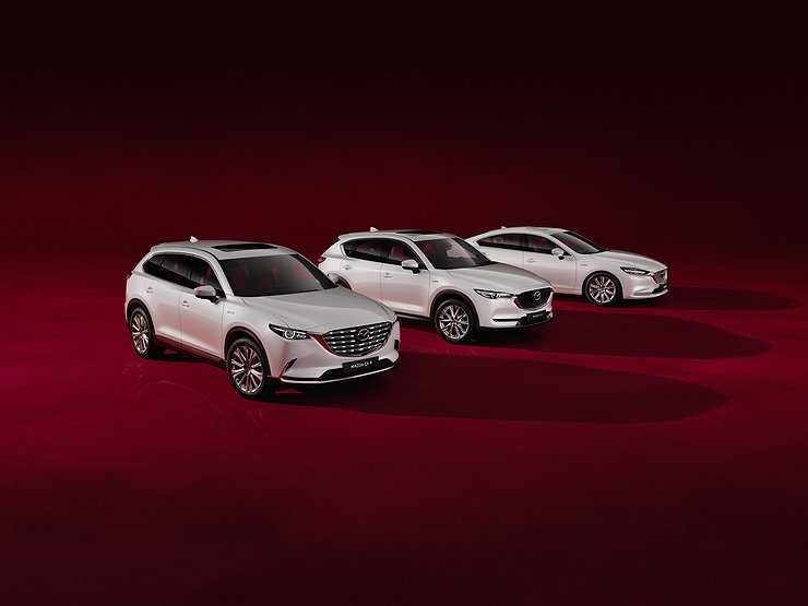 Японцы привезли в Россию &laquo;столетнюю&raquo; серию Mazda6, CX-5 и CX-9