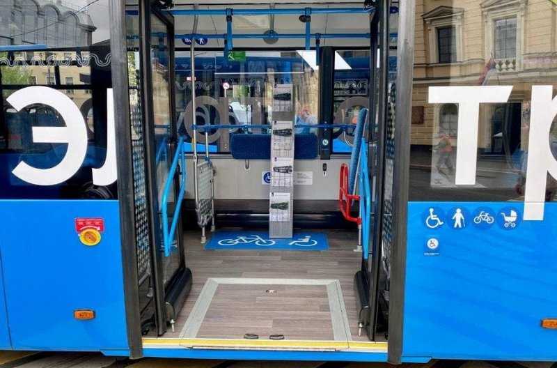 КамАЗ показал электробус-гармошку &mdash; он выйдет на маршрут летом