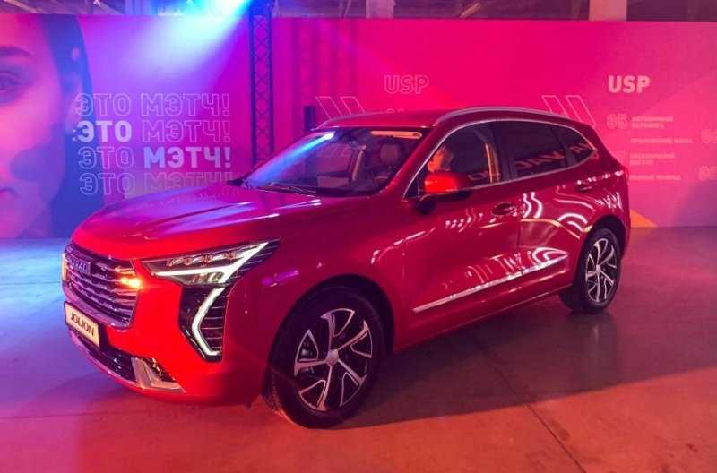 Кроссовер Haval Jolion в России: раскрыта стоимость самой доступной модели марки