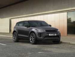 Land Rover раскрыла рублевые цены новых спецверсий Evoque и Discovery Sport