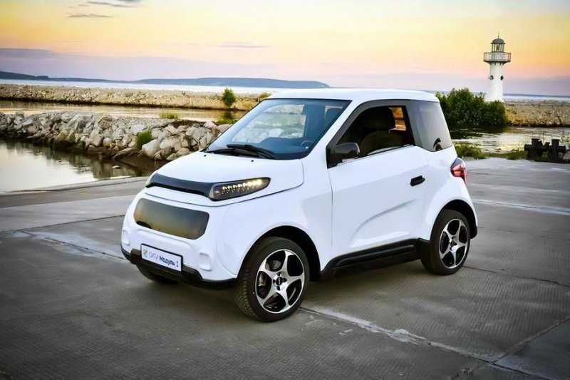 Мантуров приготовился сотрудничать с Tesla по электрокарам