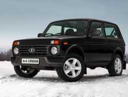 Немцы назвали «Ниву» автомобилем для хипстеров, сравнив салон внедорожника с «Лебединым озером» Чайковского