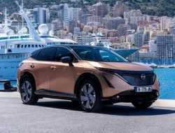 Nissan Ariya, которую ждут в России, впервые выпустили на городские улицы