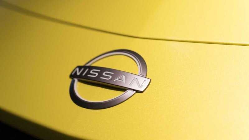 Nissan продал свою долю в Daimler за миллиард евро
