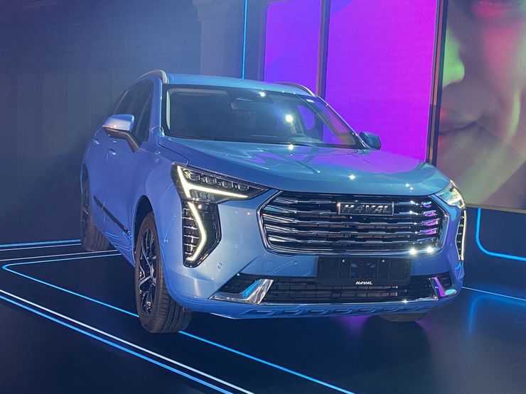 Новейший Haval Jolion приехал в Россию, чтобы убить Haval F7