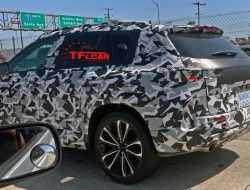 Новую Mazda CX-5 сфотографировали в серийном кузове