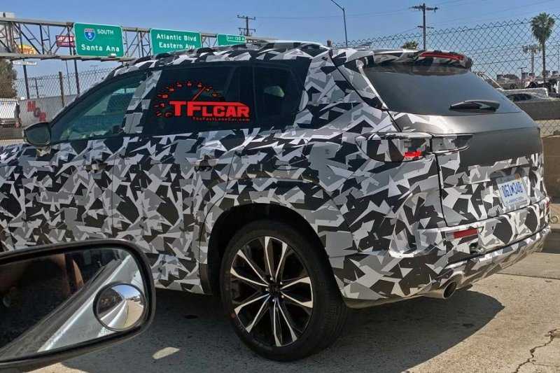 Новую Mazda CX-5 сфотографировали в серийном кузове