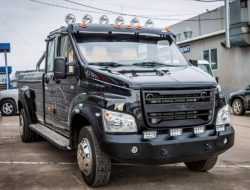 Посмотрите на пикап «ГАЗон-Next» с тюнингом в стиле Ford Super Duty