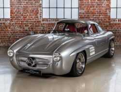 Реплику Mercedes-Benz 300SL на шасси SLK пустят с молотка