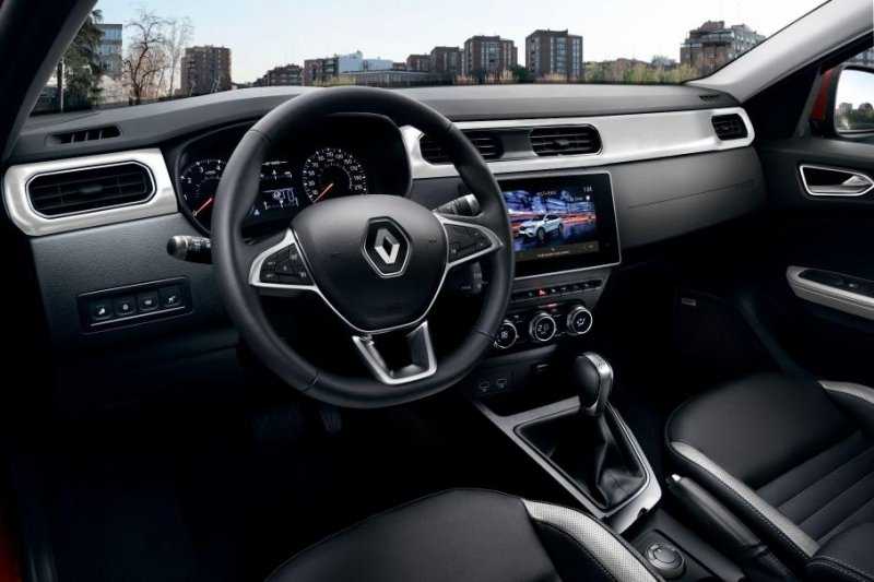 Российская Renault Arkana получила новую топовую версию