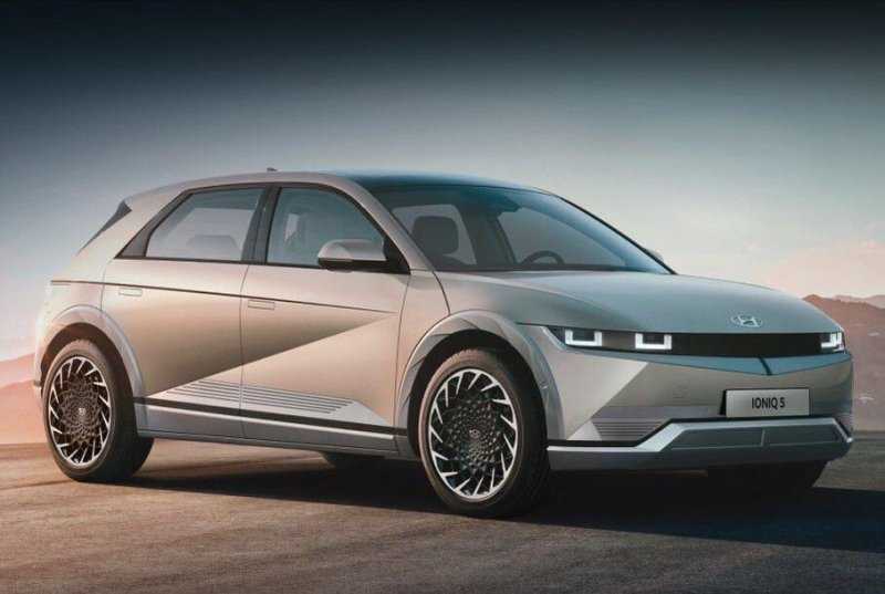 Стало известно, когда в России появится первый электрокар Hyundai Ioniq