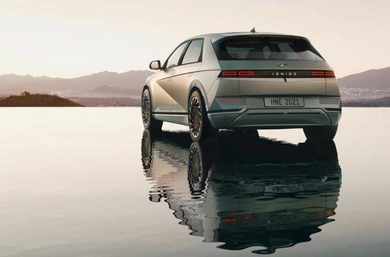 Стало известно, когда в России появится первый электрокар Hyundai Ioniq