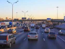 Стало известно, на автомобилях каких марок ездят самые агрессивные водители в России