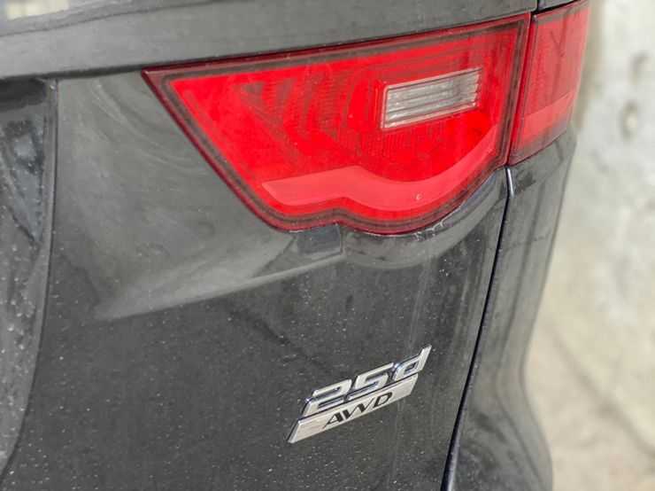 Ты мне — не пара: сравнительный тест Infiniti QX50 и Jaguar F-Pace