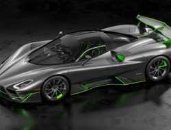 У быстрейшего в мире гиперкара появилась «трековая» спецверсия