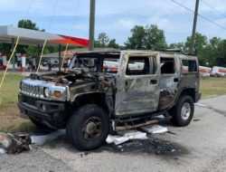 Водитель перевозил бензин и случайно сжег свой Hummer