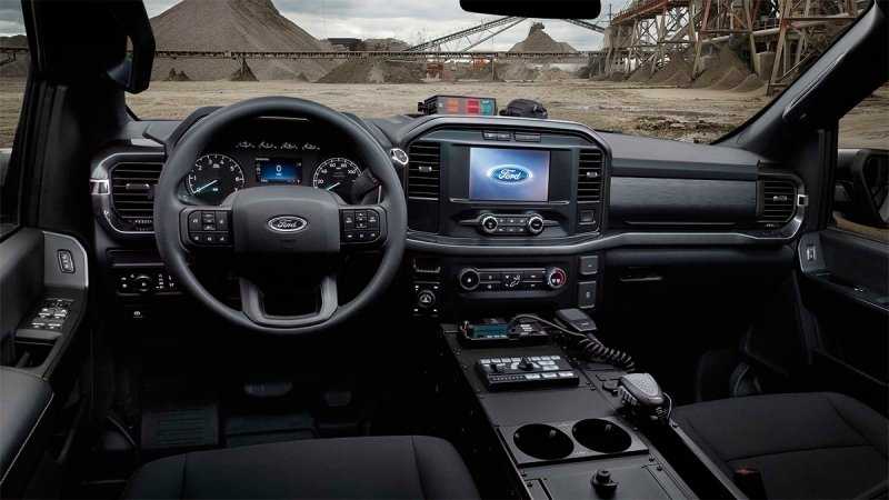 
            Новый Ford F-150 назвали самым быстрым полицейским перехватчиком в США
        