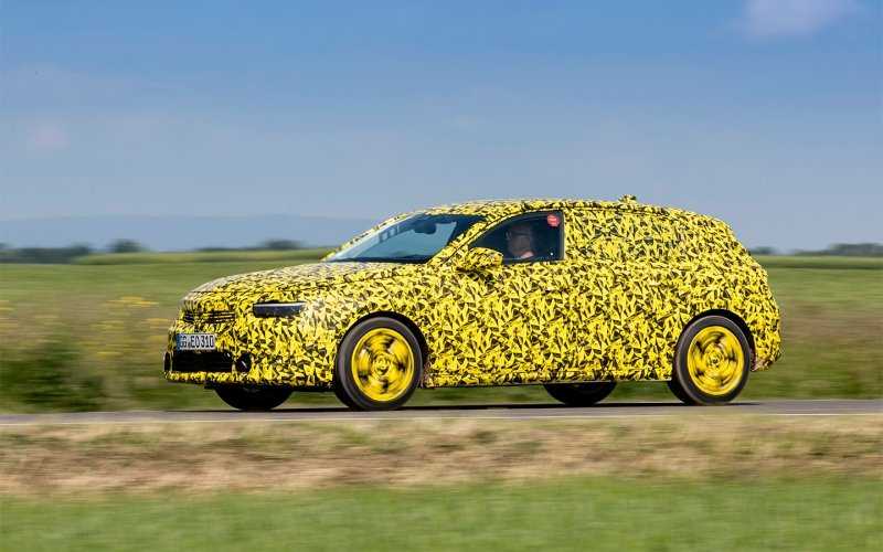 
            Opel рассказал об испытаниях новой Astra
        