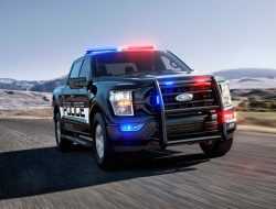 Новый Ford F-150 назвали самым быстрым полицейским перехватчиком в США
