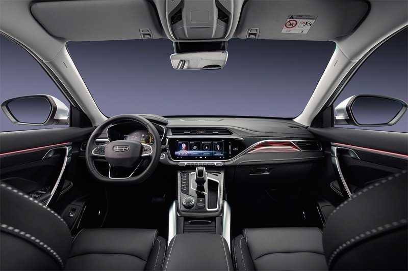 
            Новый кроссовер Geely Atlas Pro получит более дешевую версию в России
        